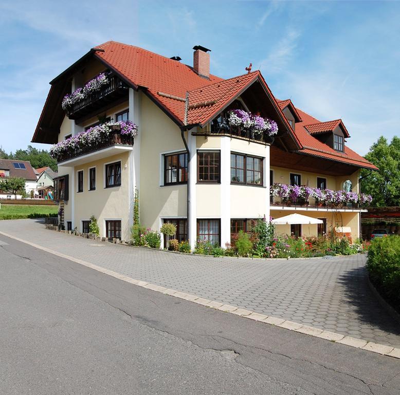 Gaestehaus Am Sonnenhang Erbendorf المظهر الخارجي الصورة