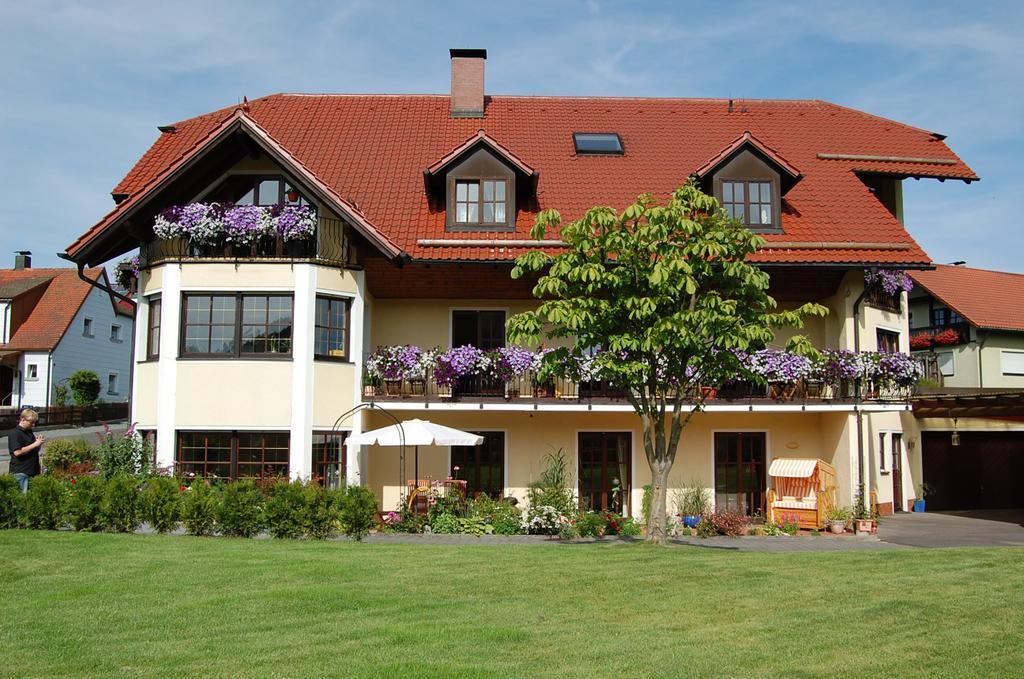 Gaestehaus Am Sonnenhang Erbendorf المظهر الخارجي الصورة